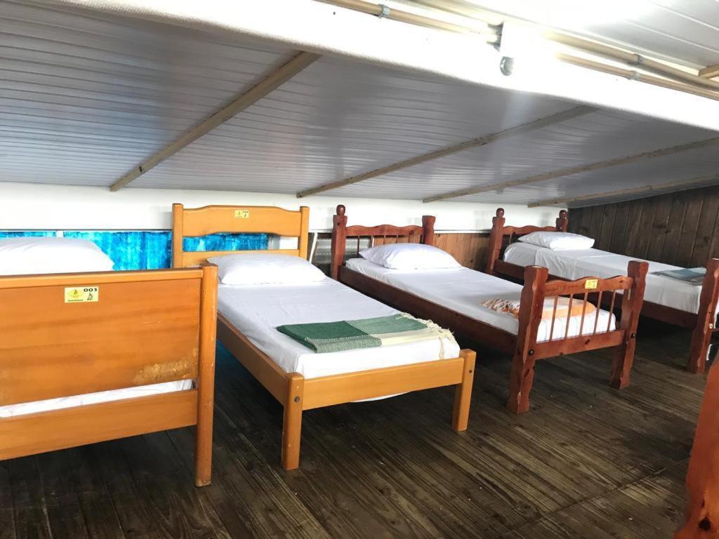 Hostel Banana House Бомбиняс Екстериор снимка
